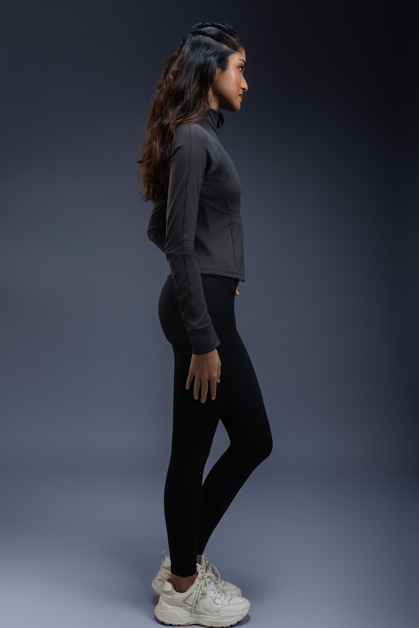 #color_charcoal grey